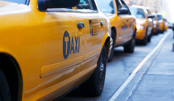 タクシー業界の問題点