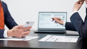 データ民主化で実現するDX推進の新たなステージ ｜成功企業に学ぶ実践アプローチ