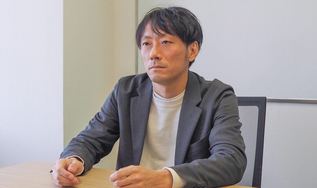 発注ナビ山下氏近影3