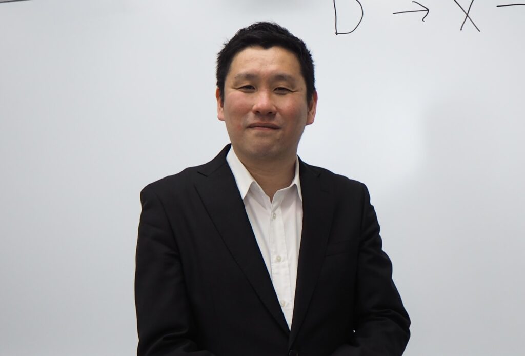 岸本太一准教授2